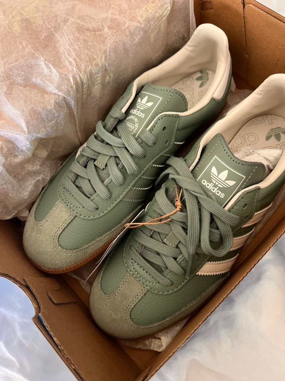 NWT Green Adidas Samba, W7 - Picture 4 of 5